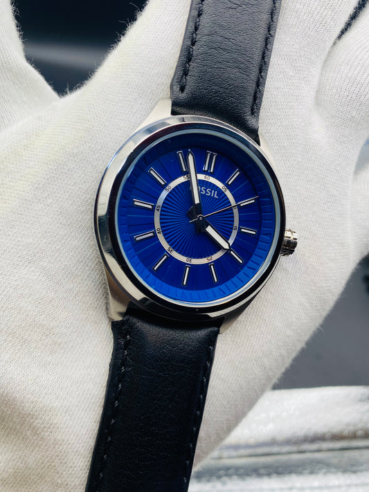 Fossil Minimalist Men’s Analog Watch